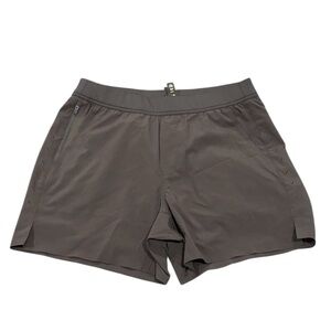 Ten thousand 5" Interval Shorts size Medium